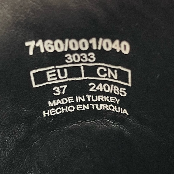 Zara Black Moto Studded Chain Pearl Embellished Boots - Picture 10 of 10